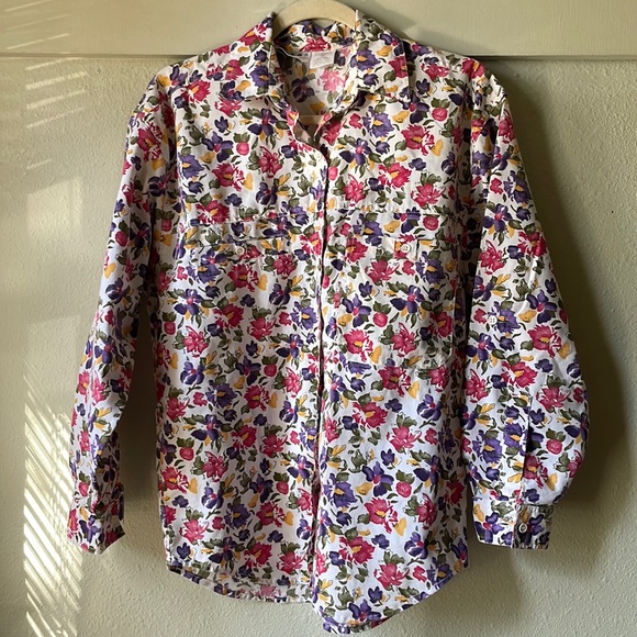 Inoa White Floral Multicoloured Long Sleeve Silk Fish Top White Floral 1947